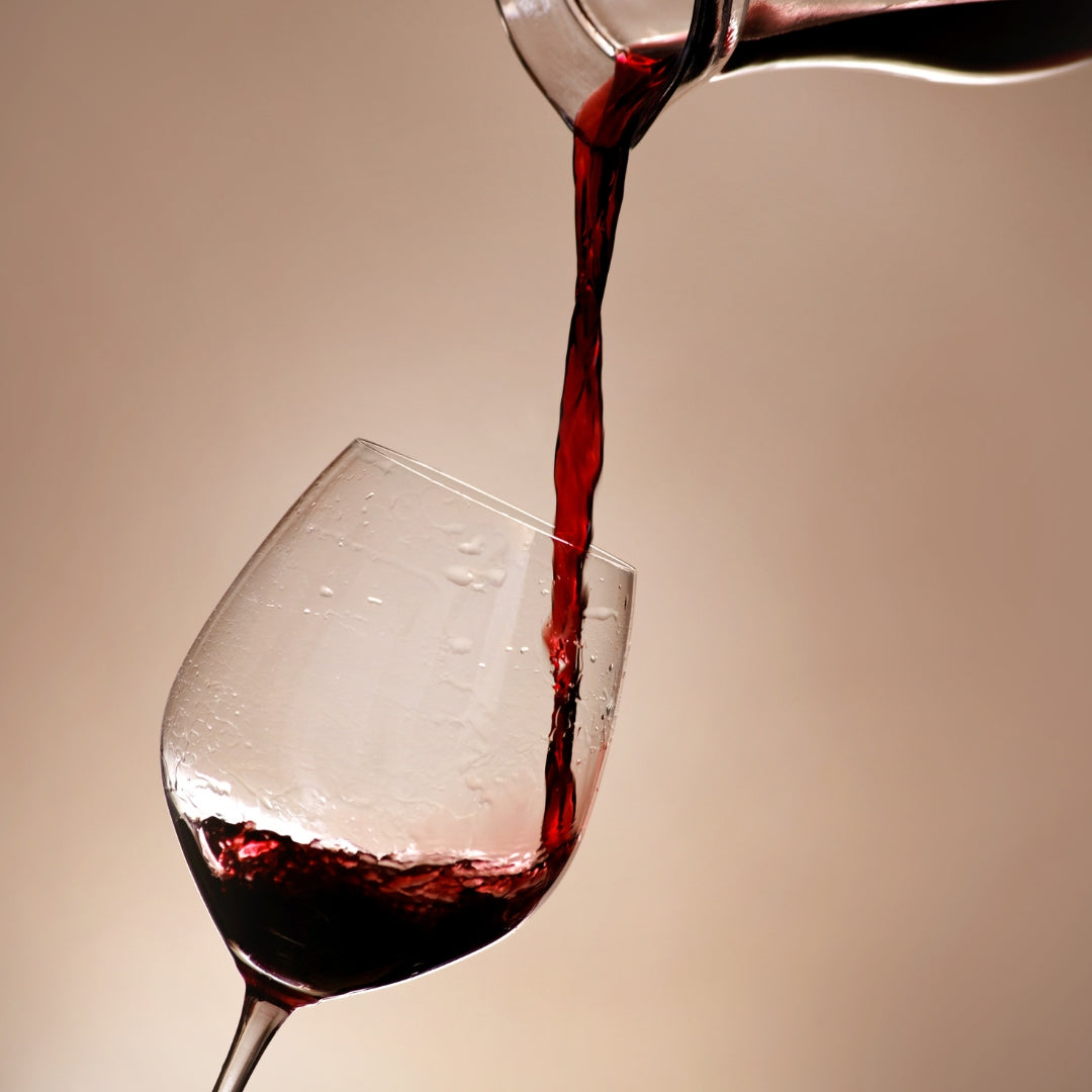 The Ultimate Guide to Wine Aerators and Decanters: Which Type is Right for You?